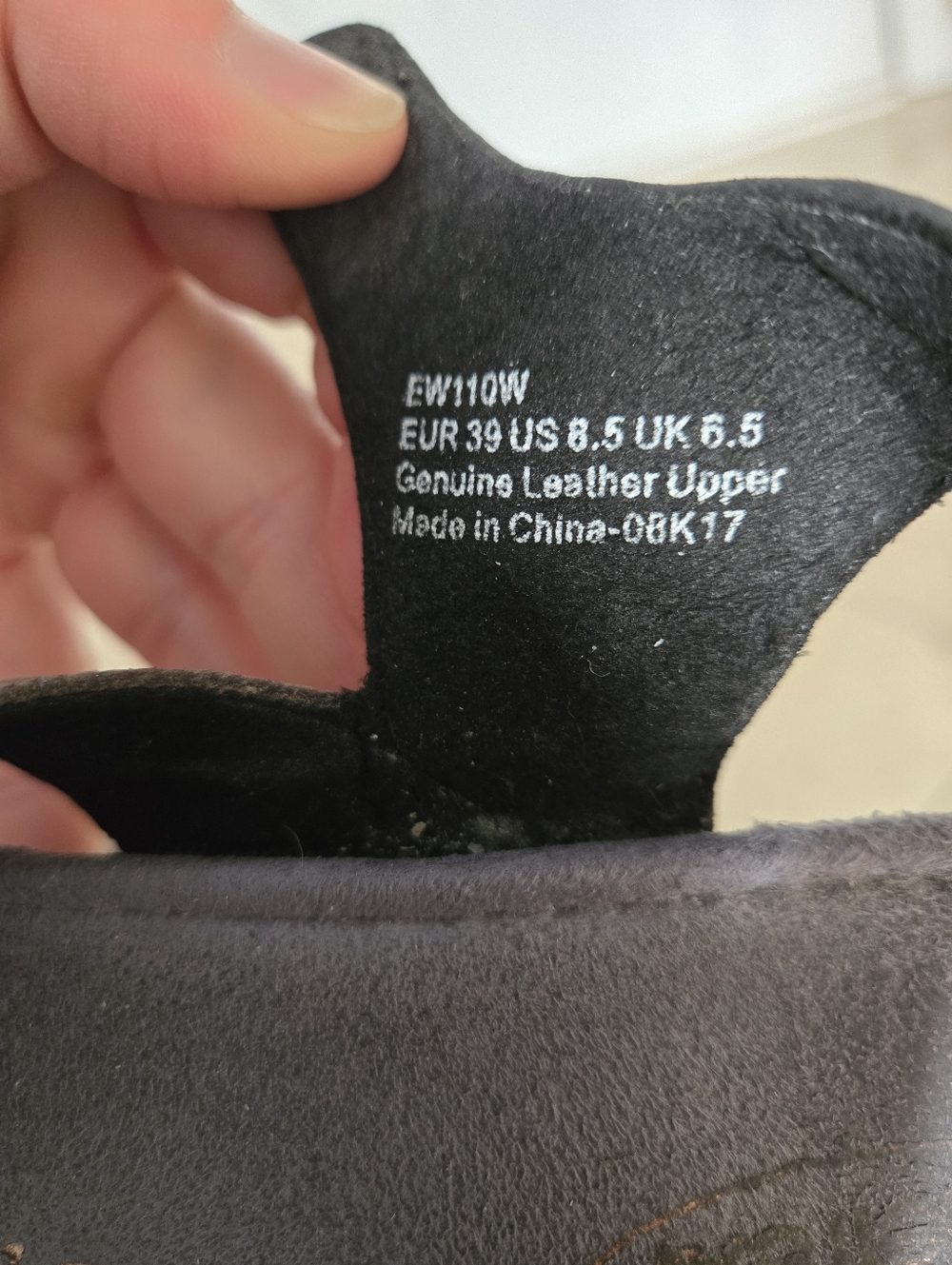 Aetrex Brynn Velcro Strap Leather Wedge Sandals, EUC - Picture 8 of 8
